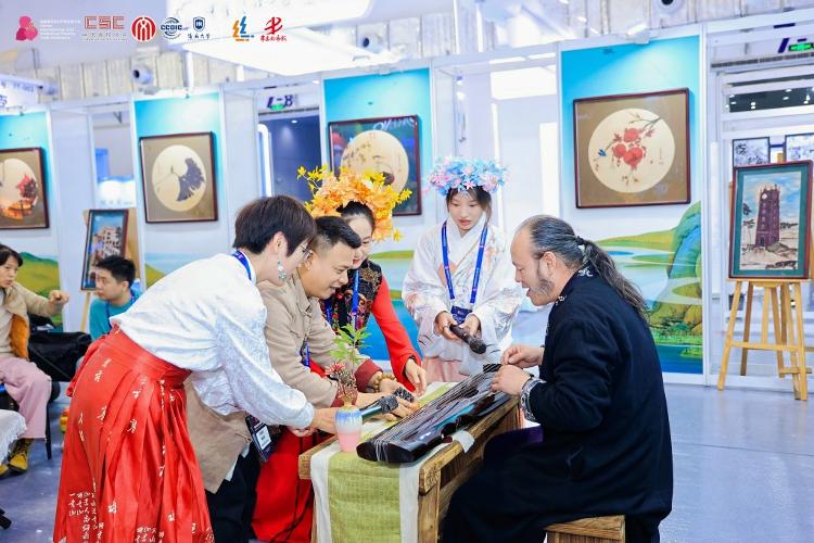 在這里,遇見更高能級的“自由貿(mào)易”——寫在2024海南國際知識產(chǎn)權交易大會閉幕之際(圖4) 在這里,遇見更高能級的“自由貿(mào)易”——寫在2024海南國際知識產(chǎn)權交易大會閉幕之際(圖4)