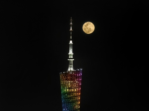 520用更好的長焦鏡頭表達愛意：華為P60 Pro長焦人像 讓愛不分晝夜(圖6)
