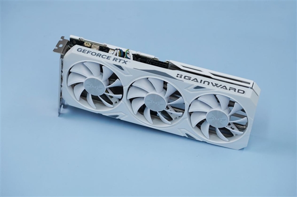 純白外殼淡雅清新！耕升RTX 4060 Ti踏雪顯卡圖賞(圖6)
